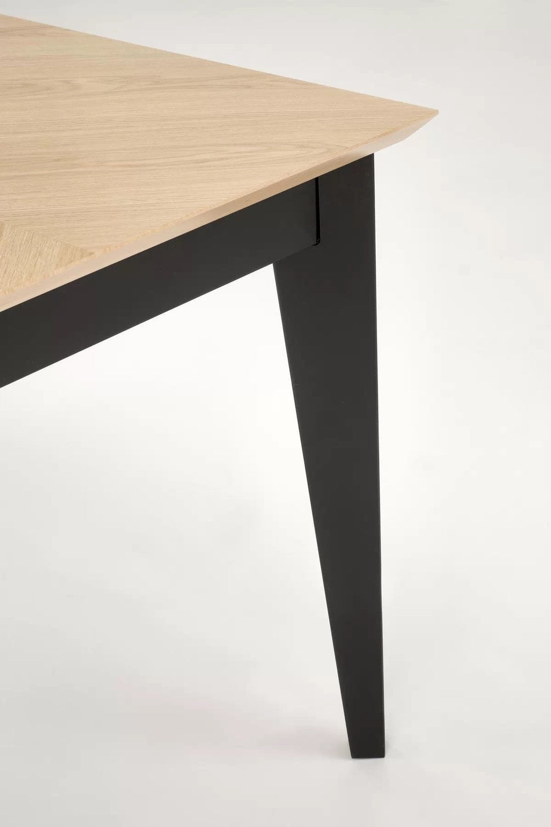 Esstisch - Edmondo - Schlichtes Design für moderne Räume mit Klappmöglichkeit. - Milaros Markt